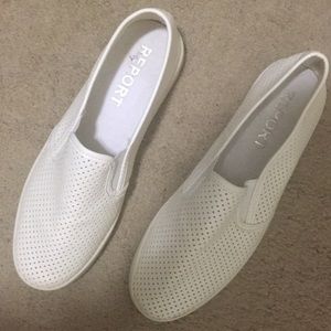 Report size 9 slip-on sneakers (never worn)